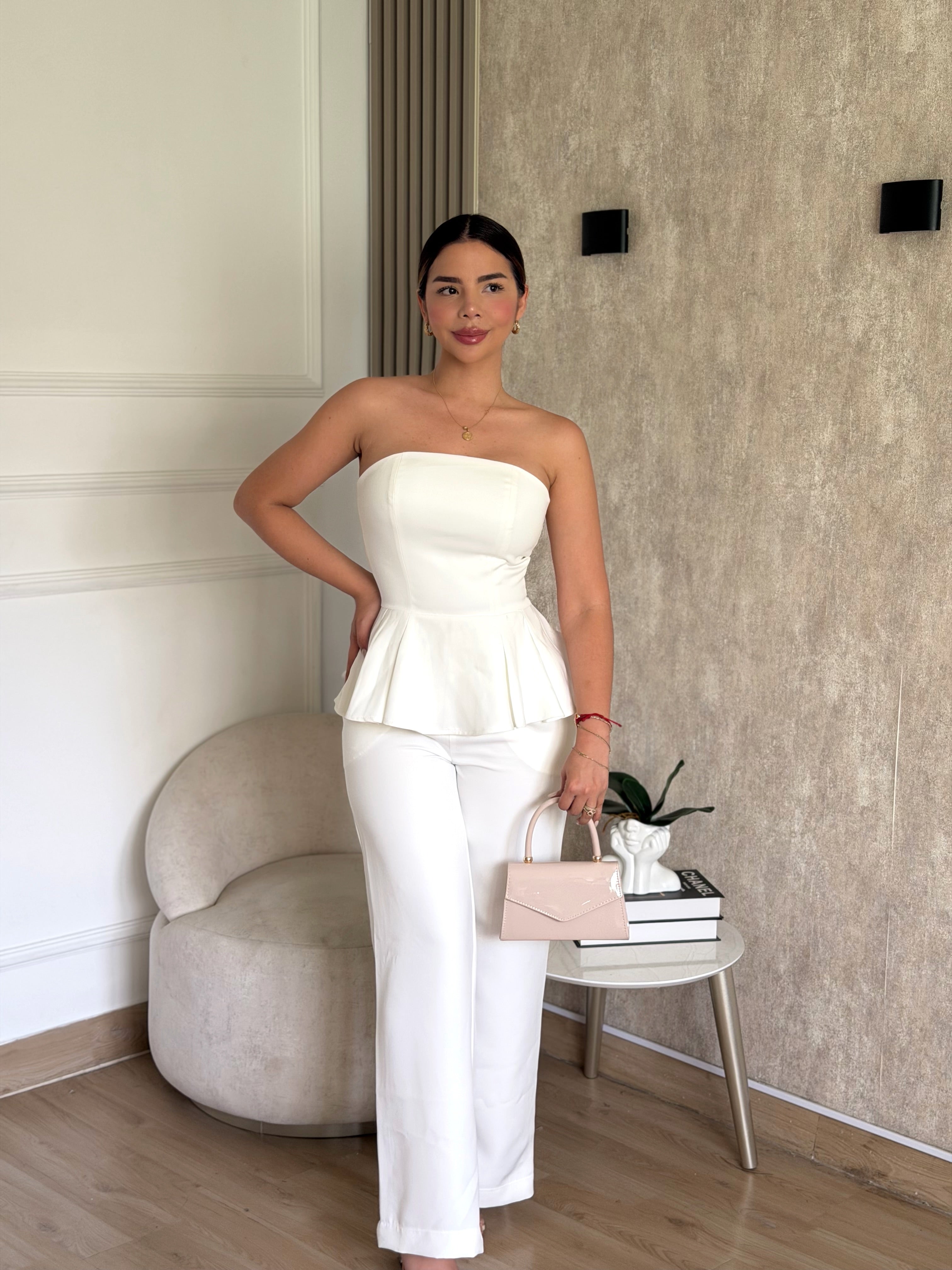 Set Alina Blusa Pantalón Marfil